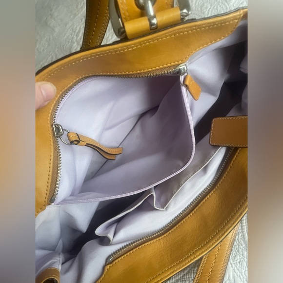 Coach Soho Leather Pleated Tote Satchel Yellow F13732 Shoulder Strap Purse - Picture 4 of 6